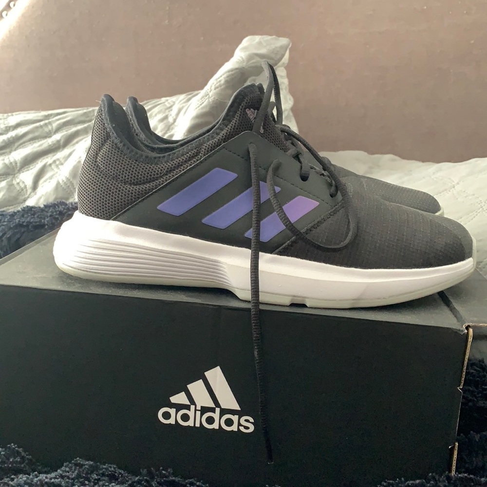 new black adidas court shoes